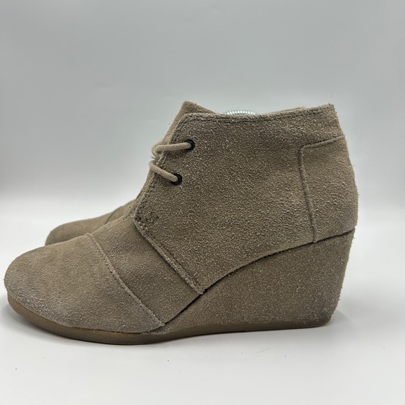 Toms Tan Suede Wedge Boots Women Size 7.5 - Picture 4 of 8